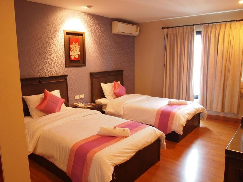 Lanna House Otel Chiang Mai Oda fotoğraf