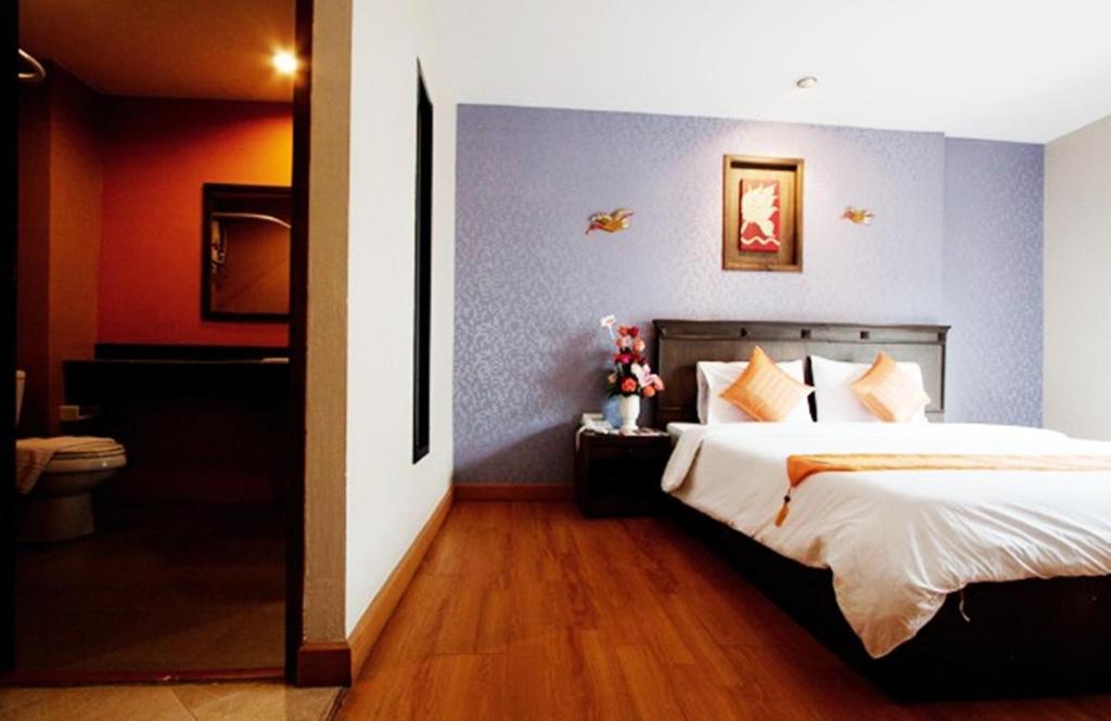 Lanna House Otel Chiang Mai Oda fotoğraf