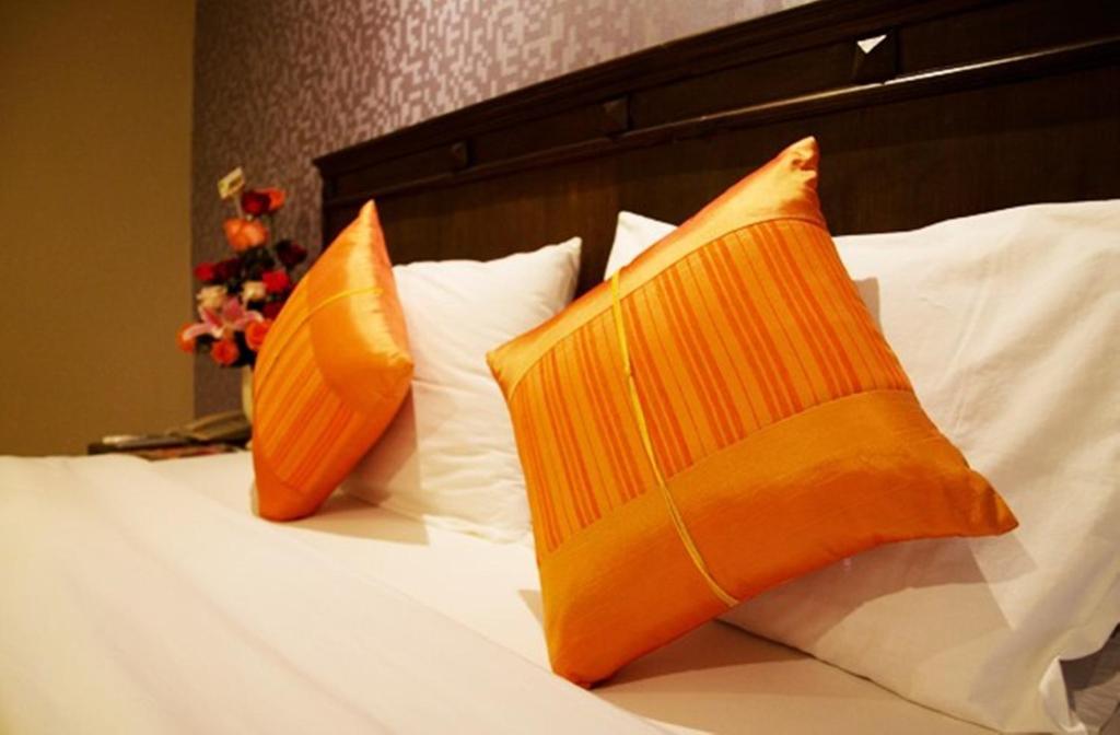 Lanna House Otel Chiang Mai Oda fotoğraf