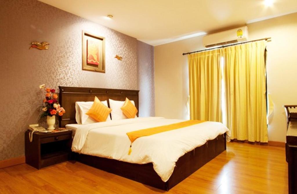 Lanna House Otel Chiang Mai Oda fotoğraf