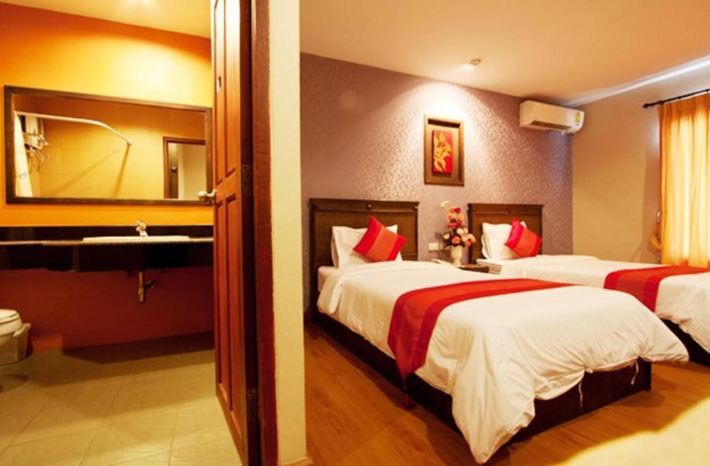 Lanna House Otel Chiang Mai Oda fotoğraf