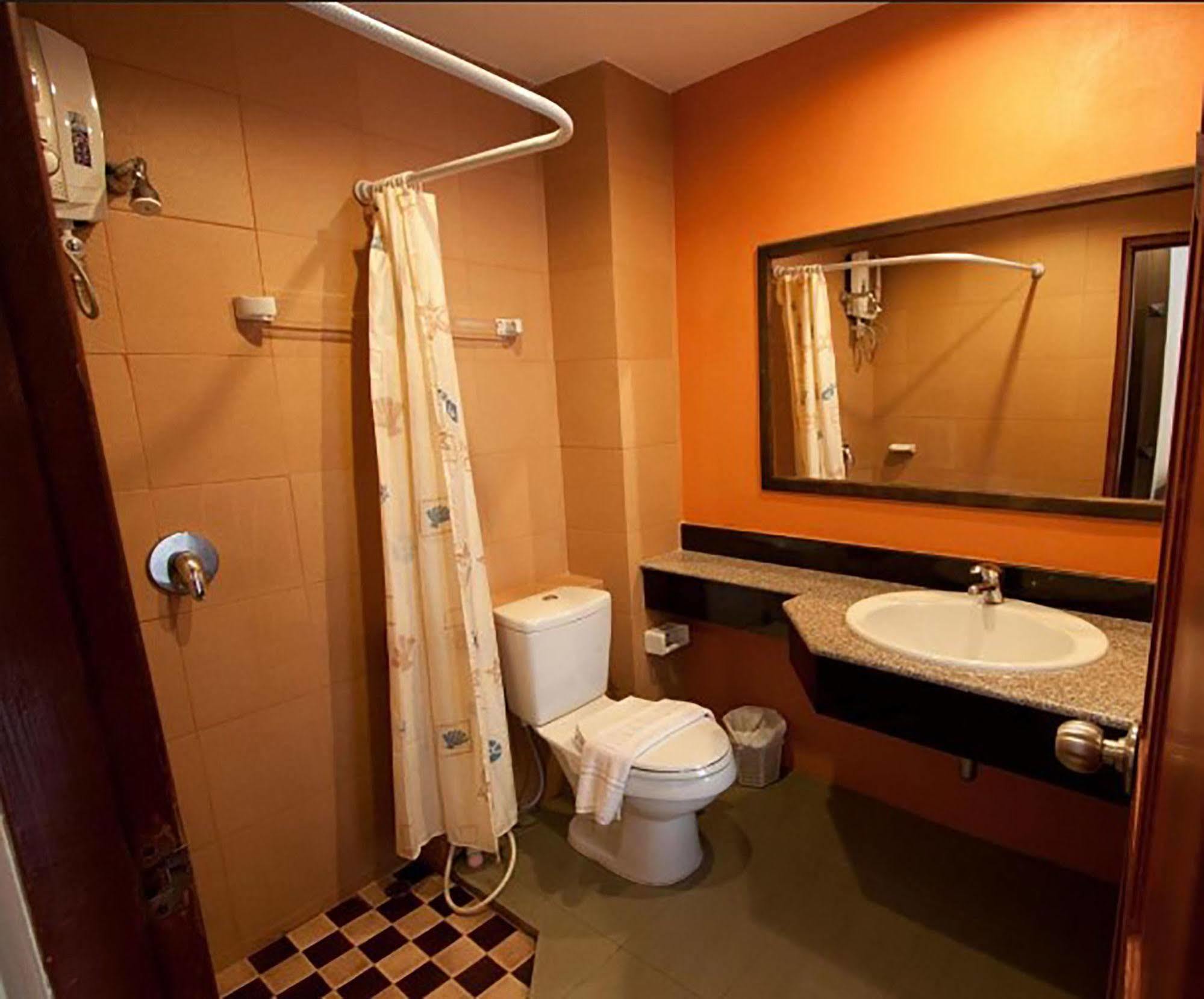 Lanna House Otel Chiang Mai Dış mekan fotoğraf
